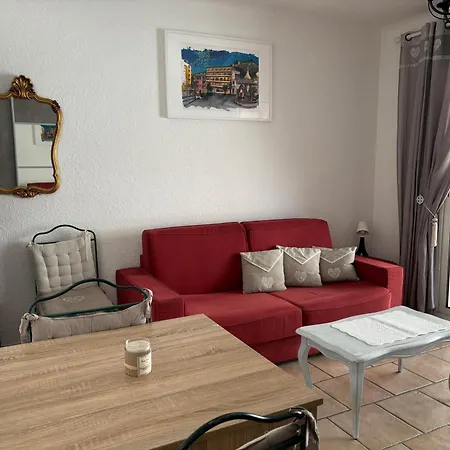 Sam Апартаменты *